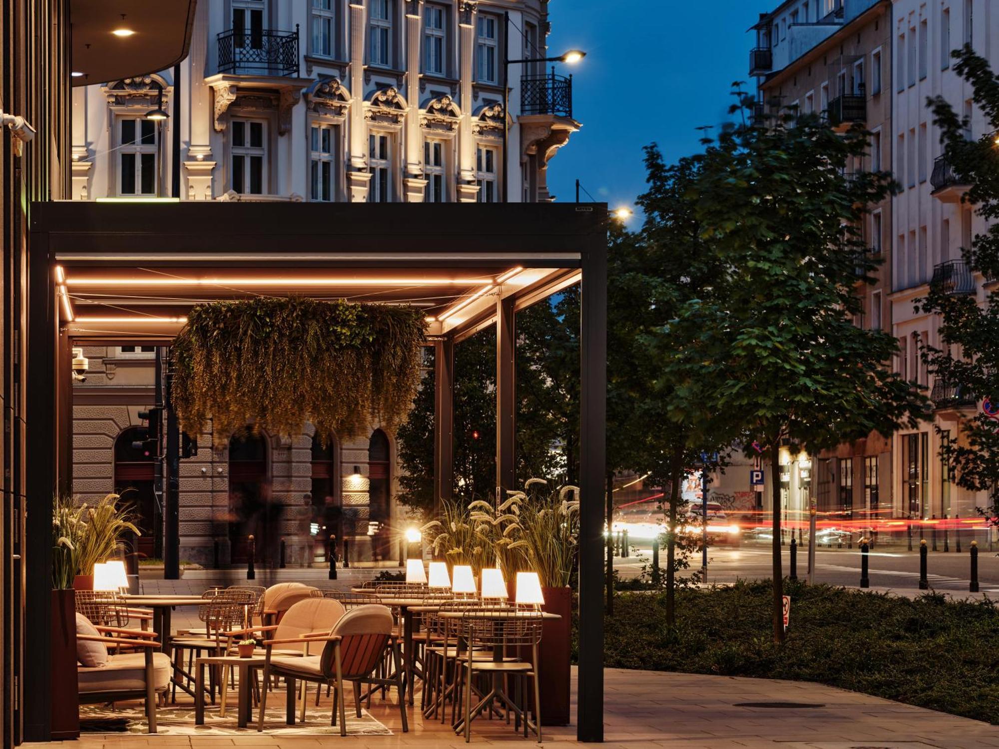 Holiday Inn - Warsaw City Centre By Ihg Bagian luar foto